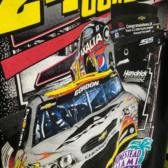 Jeff Gordon Racing Tee - Picture 4 of 10